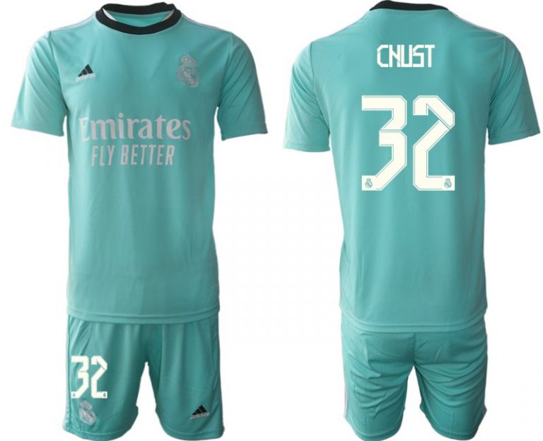 Fußball Trikotsatz 3rd Real Madrid Ausweichtrikot 2022 grün mit Aufdruck Chust 32